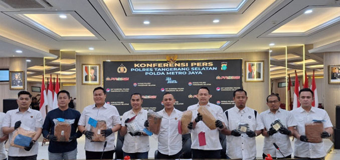 Bandar Ekstasi Ditangkap, Akui Jualan Narkoba Lewat Media Sosial