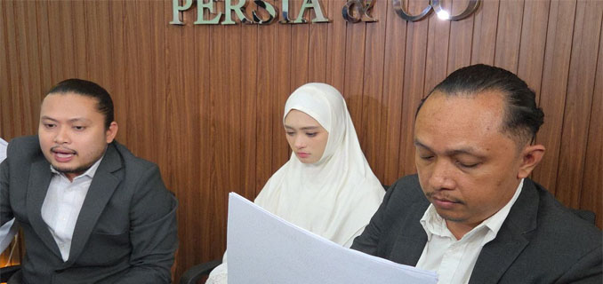 Inara Rusli Laporkan Insanul Fahmi ke Polisi Atas Dugaan Penipuan Status