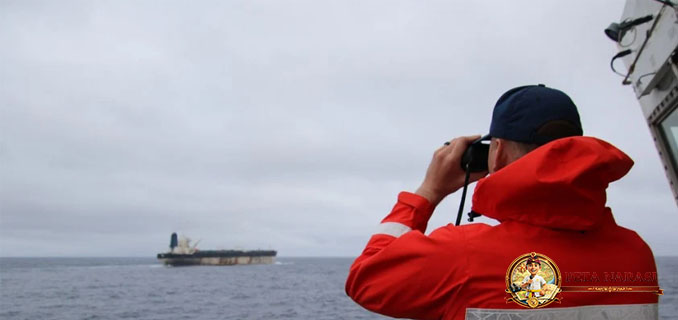 Militer AS Sita Kapal Tanker Rusia di Atlantik, Ketegangan Global Memuncak